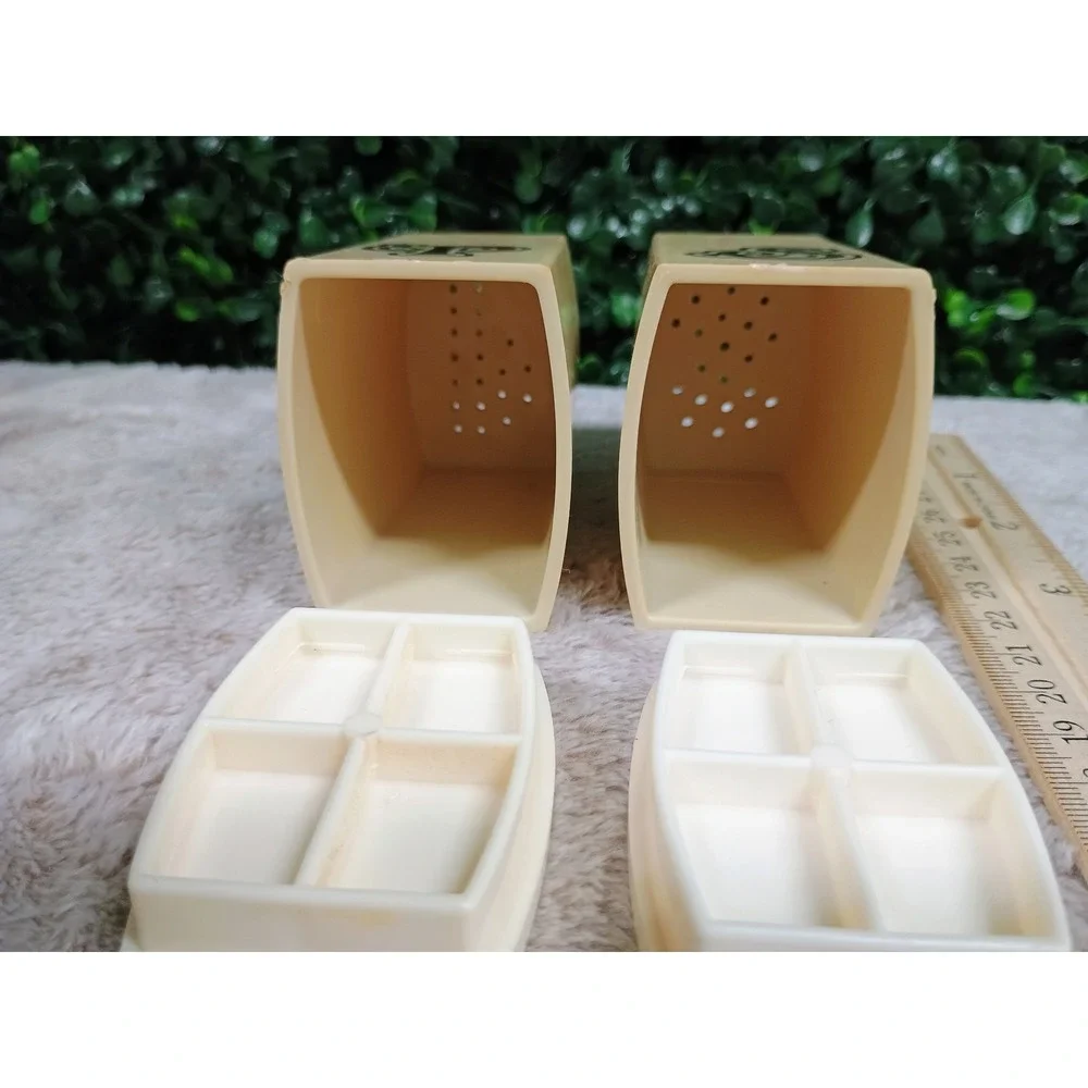 Vintage Cream Plastic Salt and Pepper‎ Shakers Set Retro Brown Lettering MCM